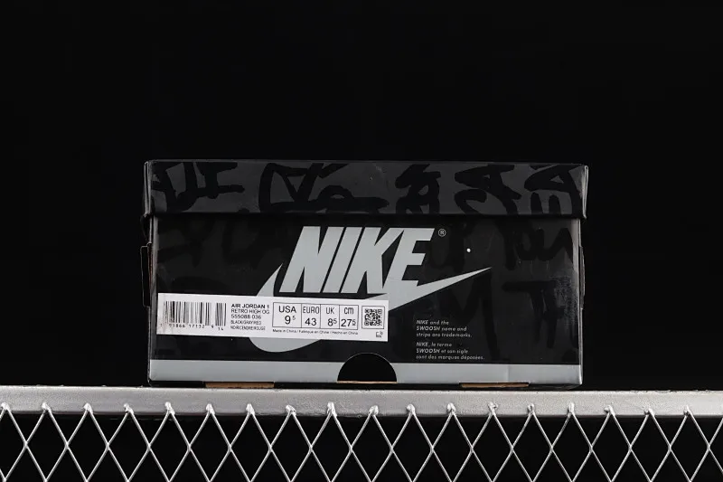 All categories Air Jordan Jordan series basketball shoes Air Jordan 1 High Air Jordan 1 High OG "Rebellionaire" AJ1 Joe 1 black and gray banned "Rebelionaire" high-top basketball shoes 555088-036
